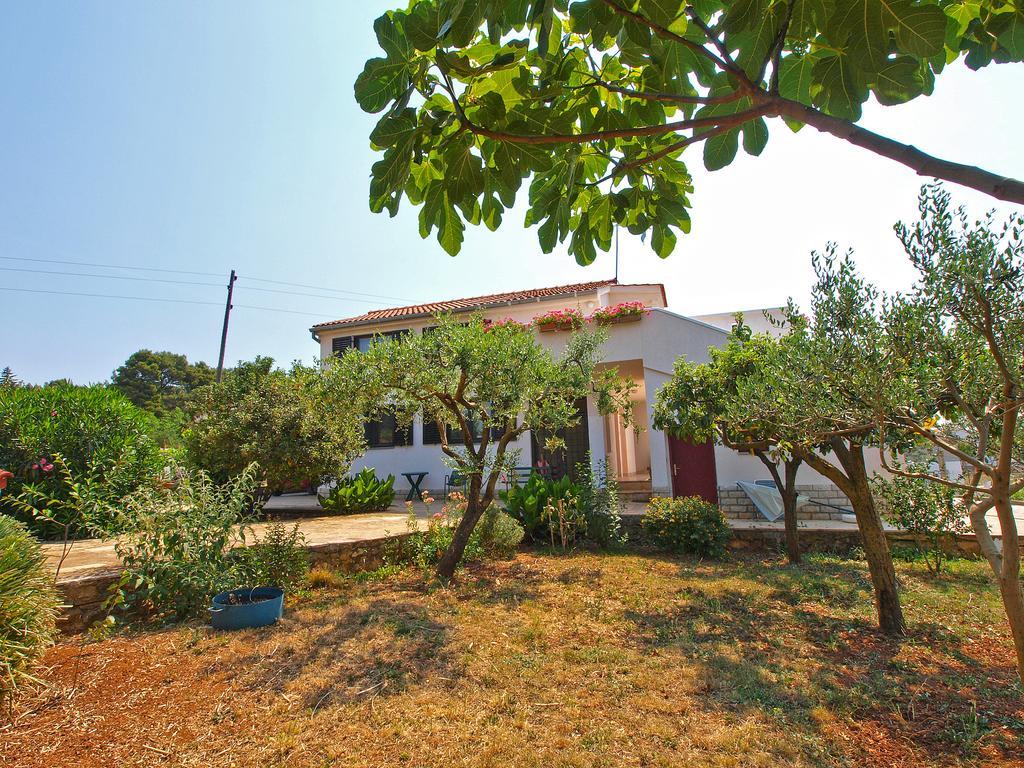 Apartment Vrcevan 895 Medulin Bagian luar foto